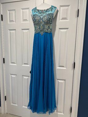 Alyce Prom Dress Size 0 - Sequin Bodice w Silk Skirt